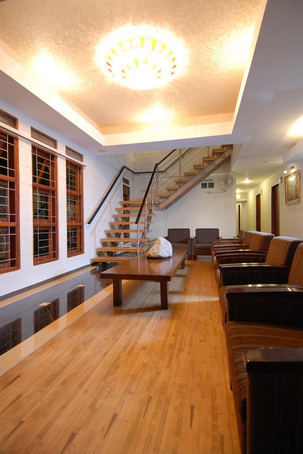 Rumah Tawa Hotel Syariah Бандунг Екстериор снимка