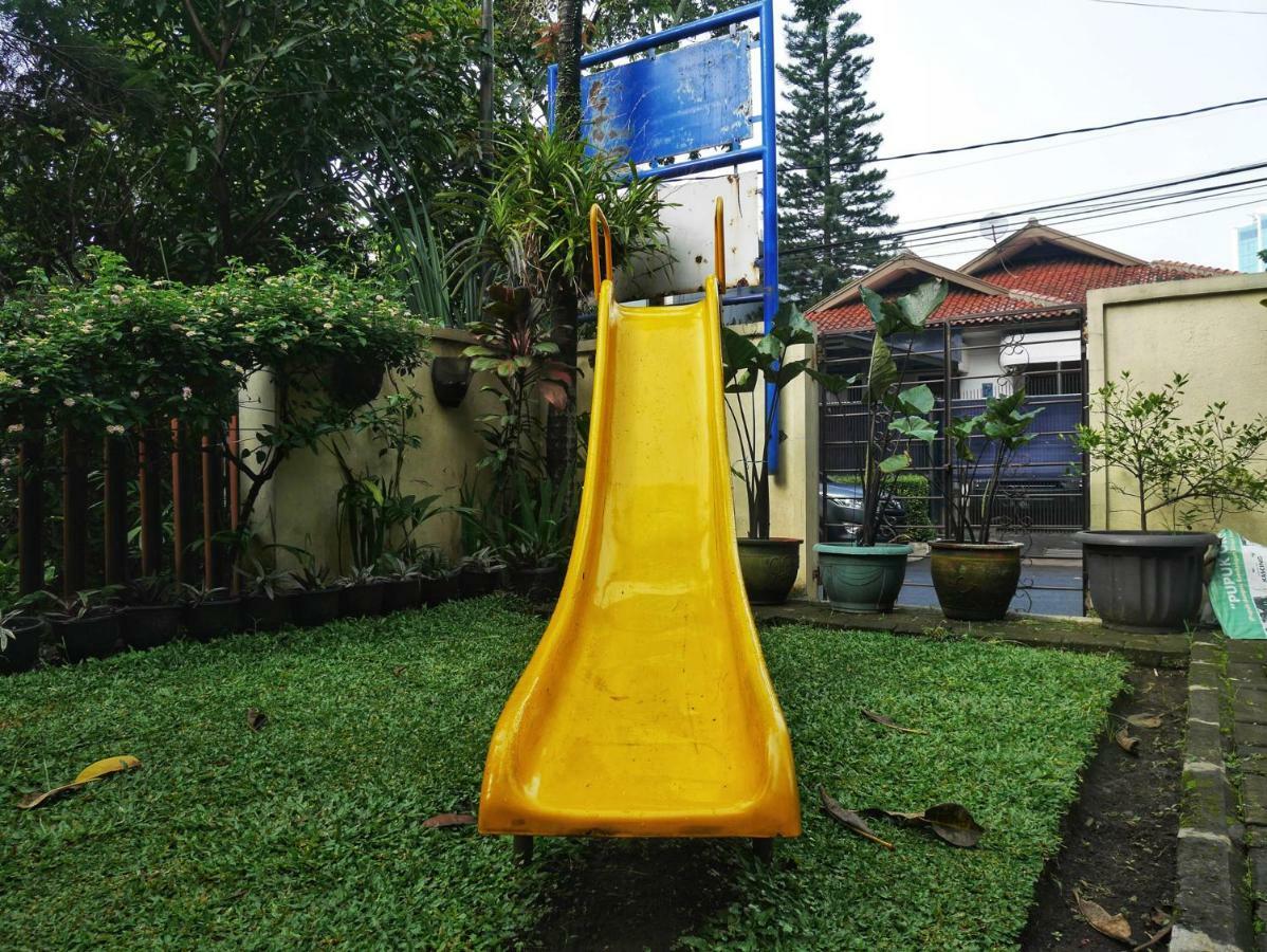 Rumah Tawa Hotel Syariah Бандунг Екстериор снимка
