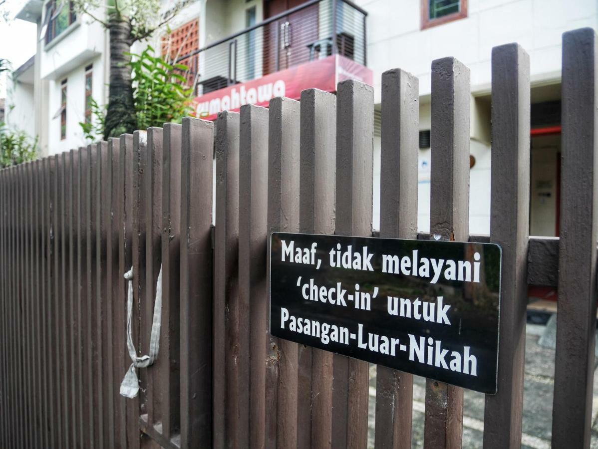 Rumah Tawa Hotel Syariah Бандунг Екстериор снимка