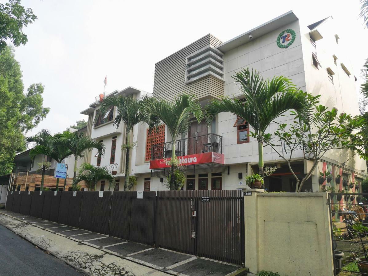 Rumah Tawa Hotel Syariah Бандунг Екстериор снимка