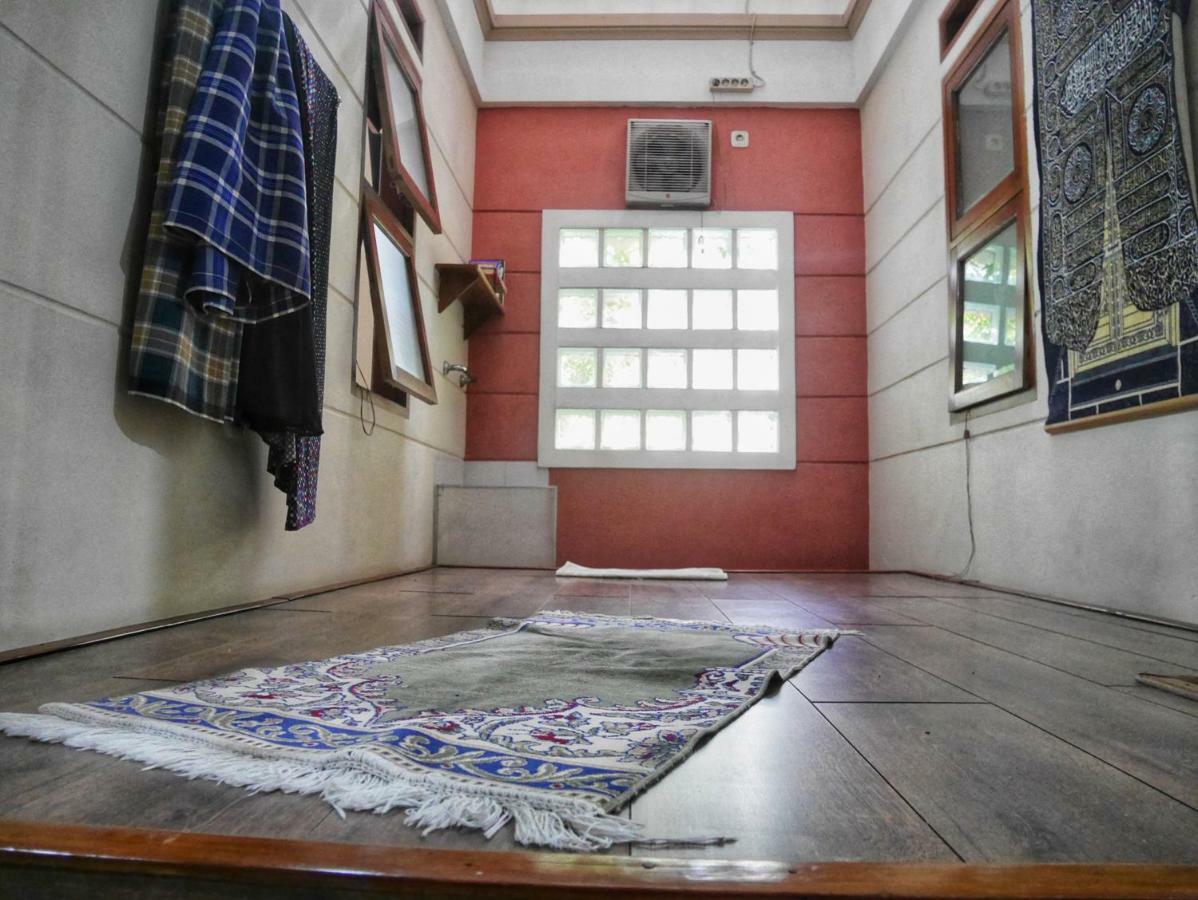Rumah Tawa Hotel Syariah Бандунг Екстериор снимка
