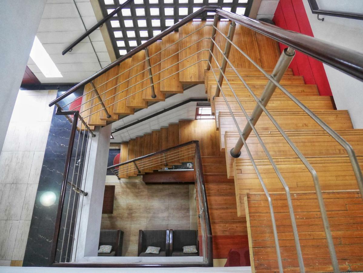 Rumah Tawa Hotel Syariah Бандунг Екстериор снимка